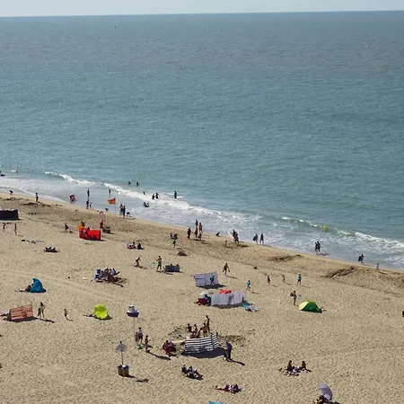 Zonnig Penthouse Met Panoramisch Zeezicht Ostend