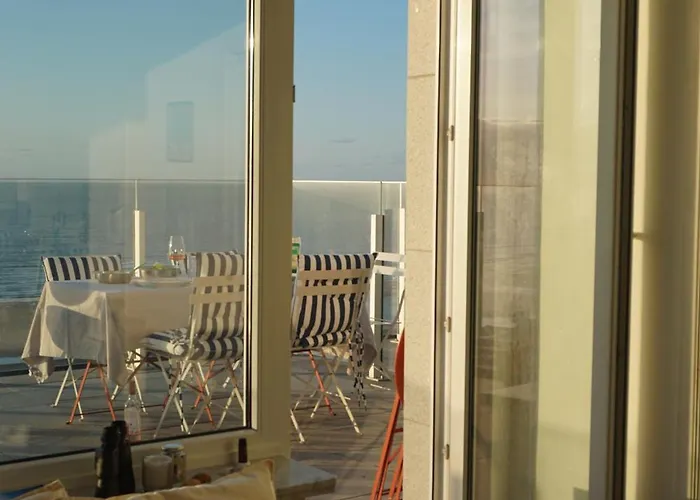 Appartement Zonnig Penthouse Met Panoramisch Zeezicht